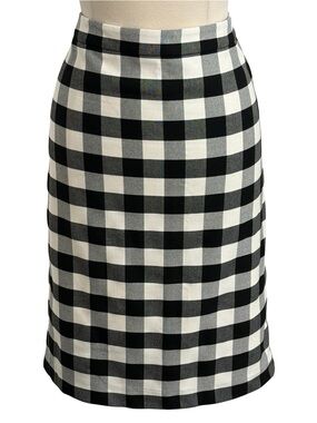 Ann Taylor Gingham/Buffalo Check Fully lined Pencil Skirt, Black & White Size 16